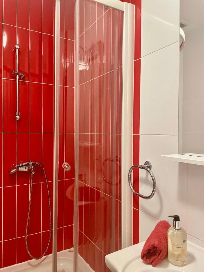Aurelia Apartment Макарска Екстериор снимка