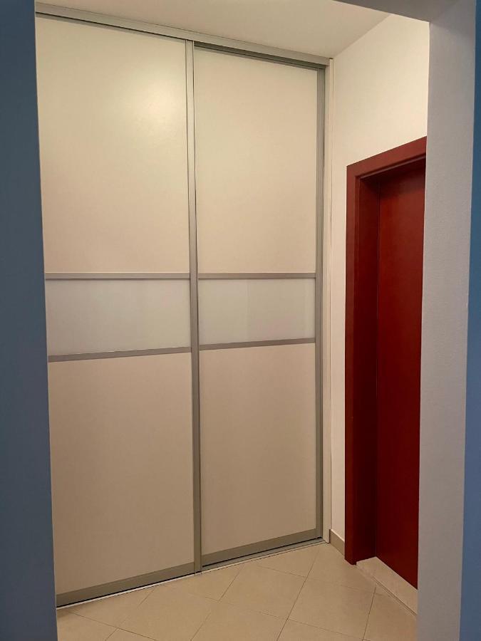 Aurelia Apartment Макарска Екстериор снимка